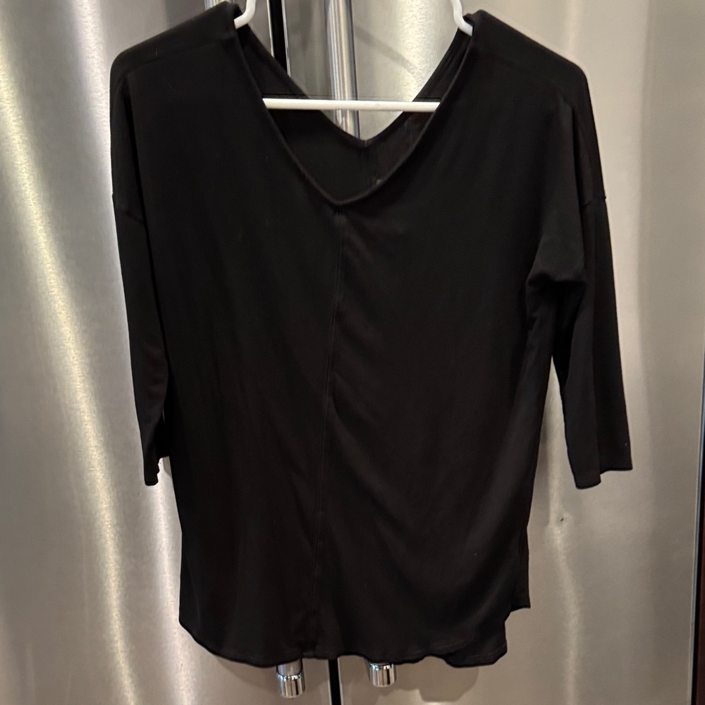 Tahari Black V-Neck Blouse